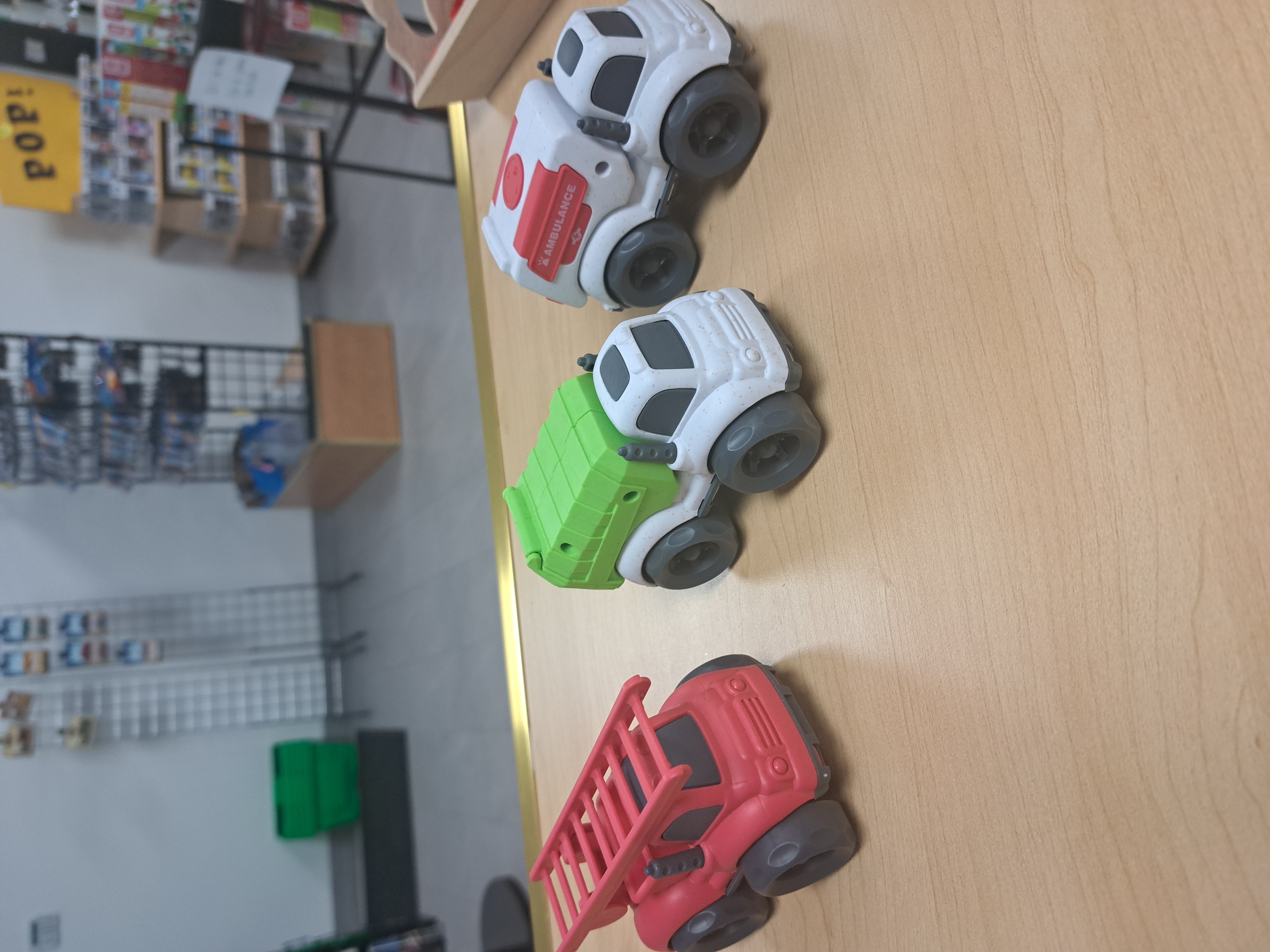 petit camions bio plastic variés